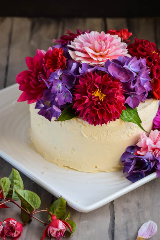 Triple Layer Vanilla Velvet Valentine Cake (3)