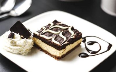 Tuxedo Cheesecake Bars