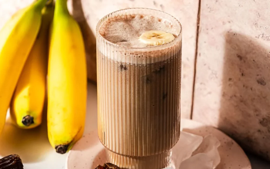 Cinnamon Banana Date Shake