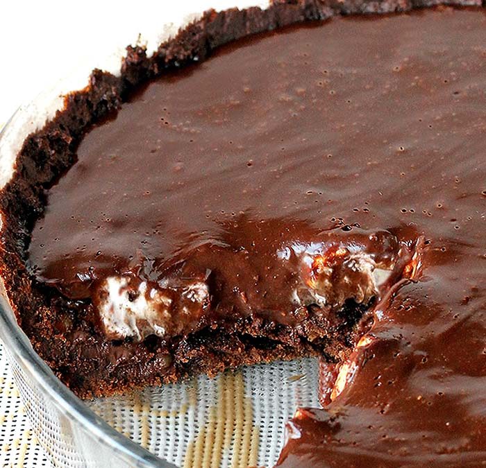 Malted Milk Chocolate Molten Brownie Fudge Pie