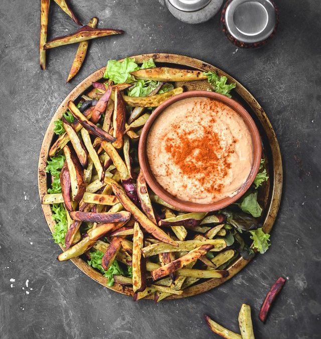 Baked Yam Fries with Sriracha Hummus (Vegan + GF)