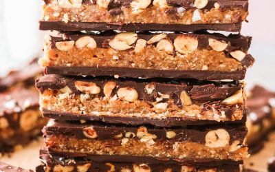 No-Bake Raw Vegan Snickers Bars